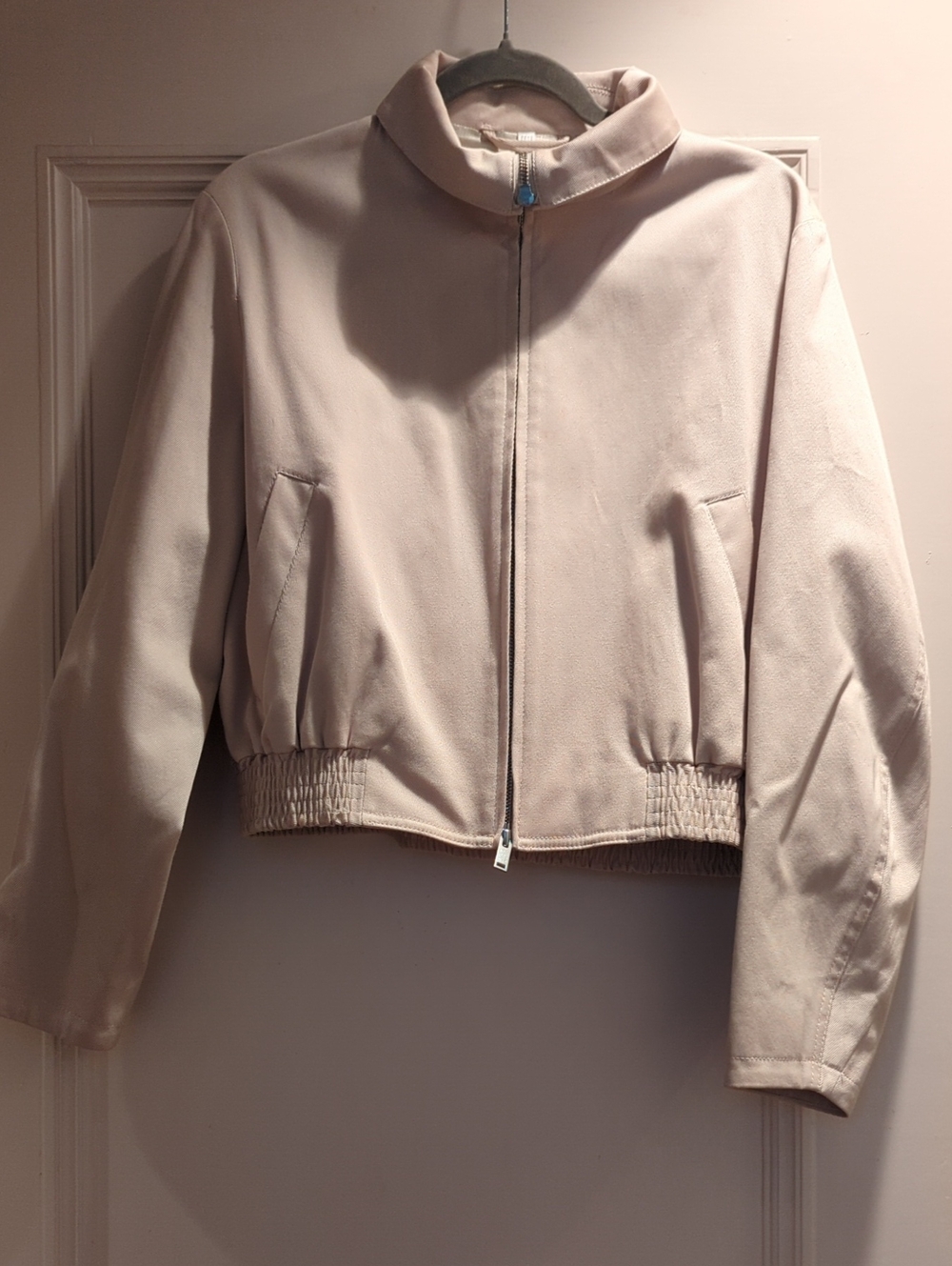 COS light weight Bomber Jacket. - Picture 1 of 4